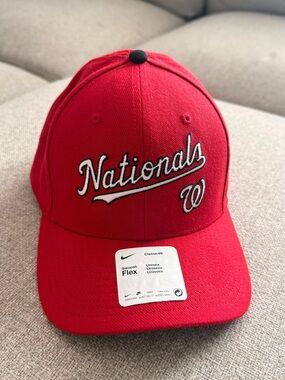 Nike MLB Washington Nationals Red and Black Classic99 Dri-FIT Baseball Cap